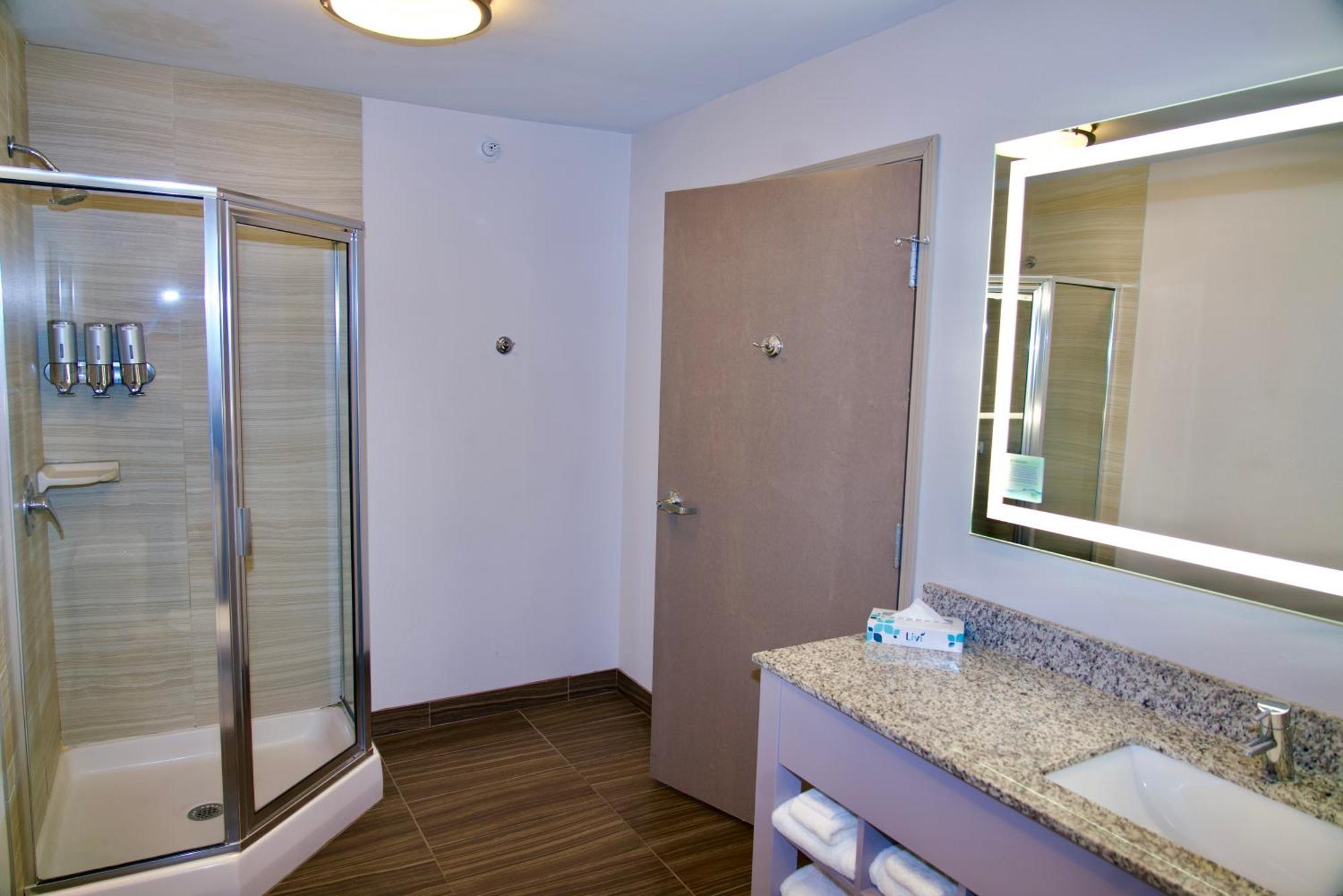 מלון La Quinta By Wyndham St. Paul-וודברי מראה חיצוני תמונה